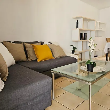 New Holidays & Pool, Aircond, Playa De Americas, Tenerife Apartment