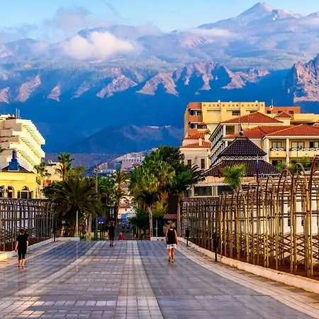 Apartment New Holidays & Pool, Aircond, Playa De Americas, Tenerife